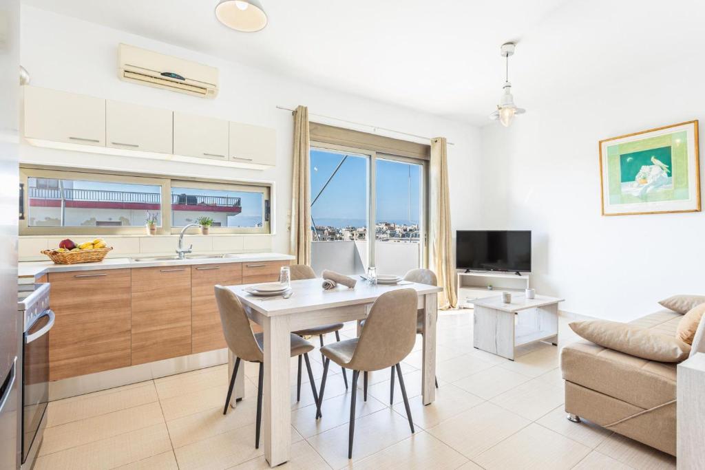 Iriana's Apartments in Center - 2