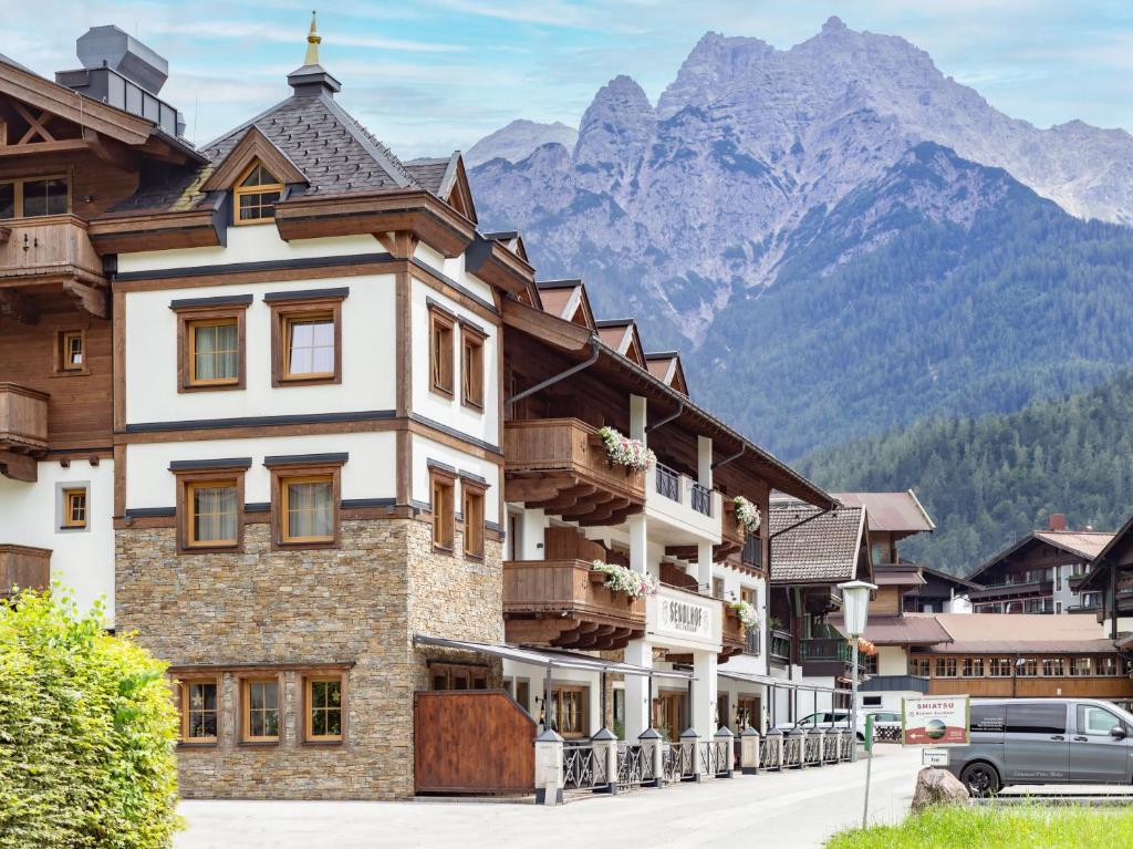 Nespecifikovaný výhled na hory nebo výhled na hory při pohledu z hotelu