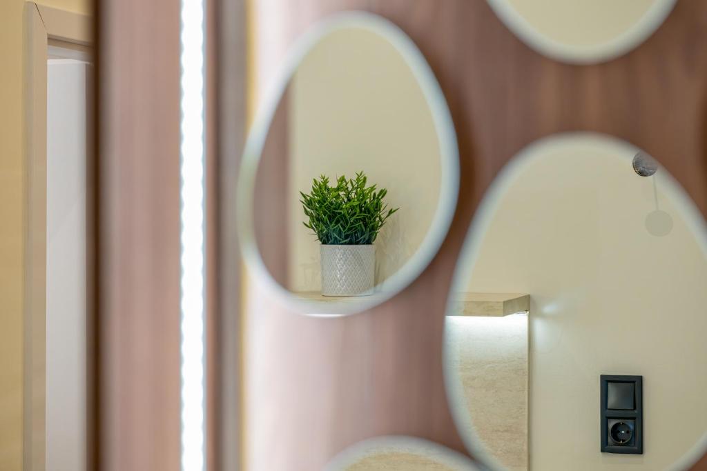 Akácfa-A112 Stylish 2 Bedroom Apartment 1075 Budapest, Akácfa u. 11 kép - 1
