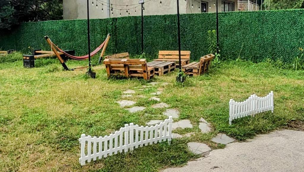 Zahrada ubytování Greenfield Bakuriani