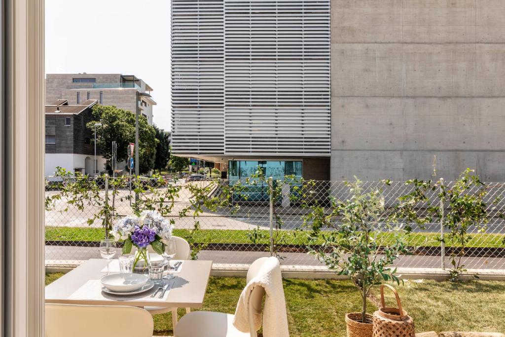 Zahrada ubytování Regalia Suites - Free Parking