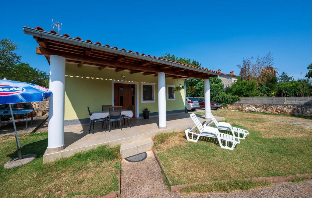 Stunning Home In Medulin With Wifi