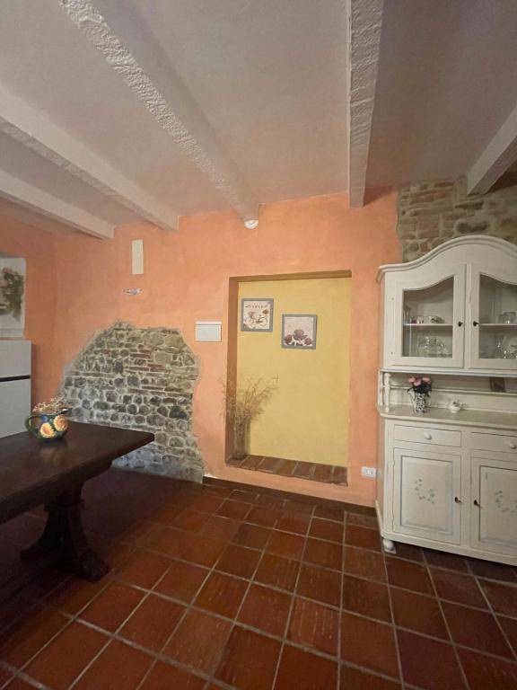 A kitchen or kitchenette at Podere Umbro