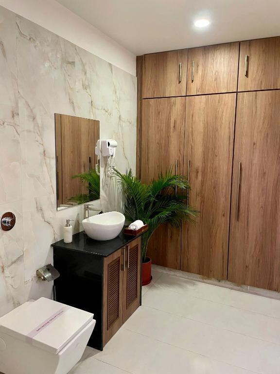 Koupelna v ubytování Karni Nivvas - Luxury Redefined