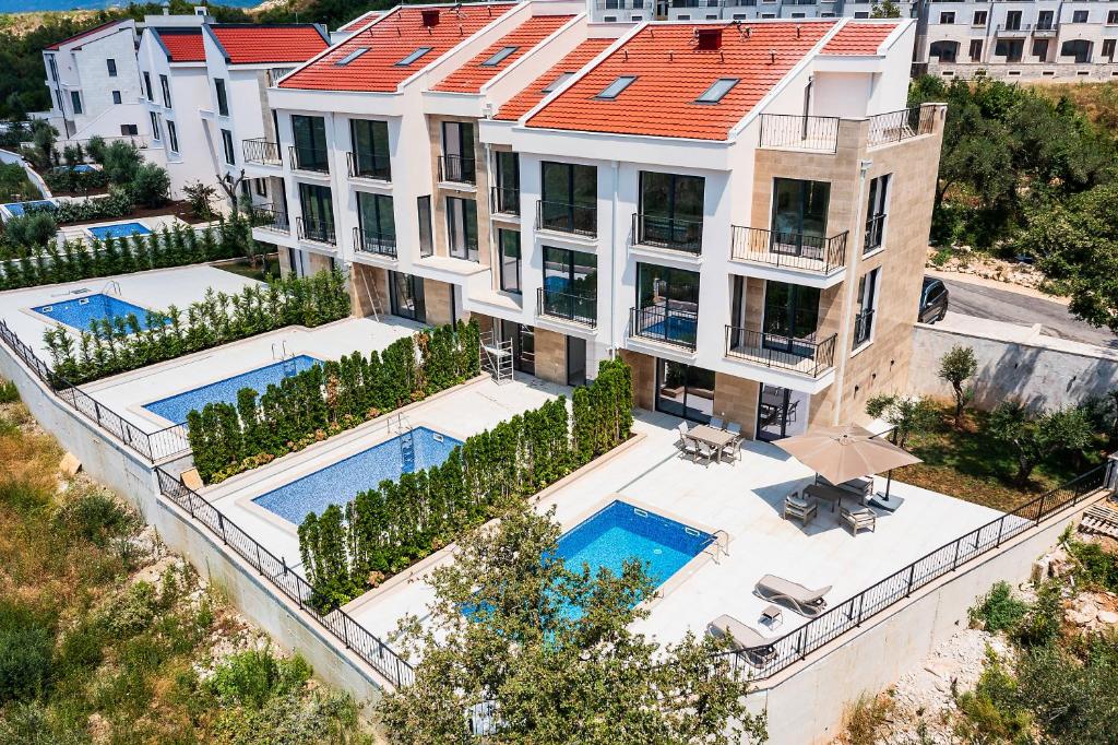 Gallery image of Poljana Olive Homes in Rijeka Reževići