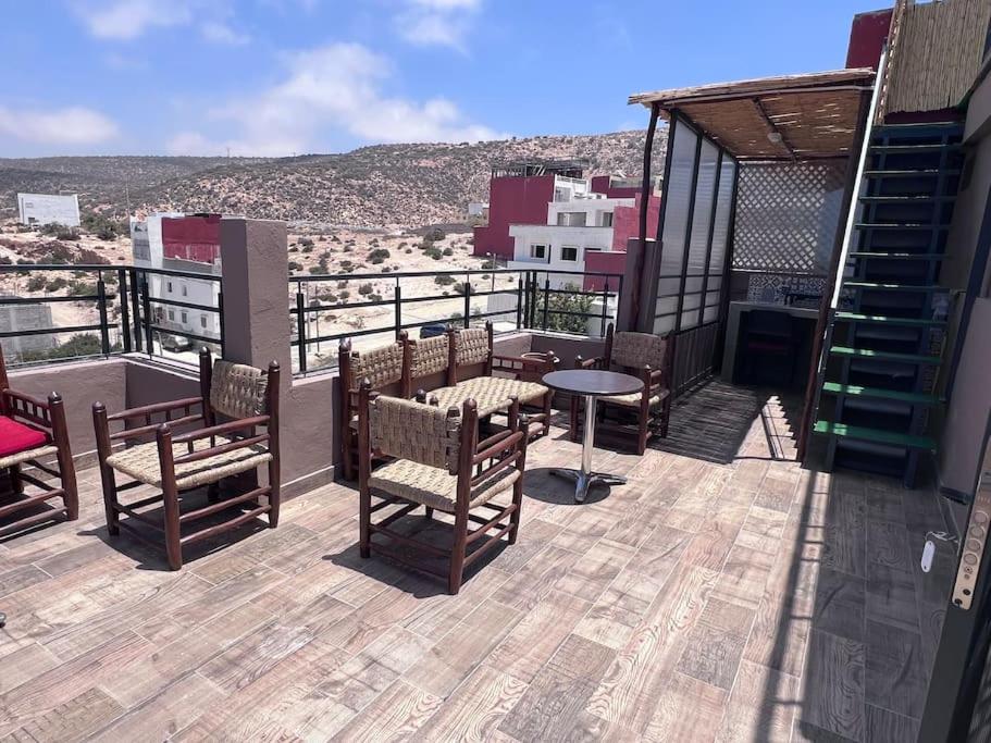 Balkón nebo terasa v ubytování Appartement No 4 vue sur mer au loin