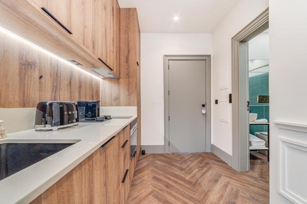 Hygge House Downtown - 8