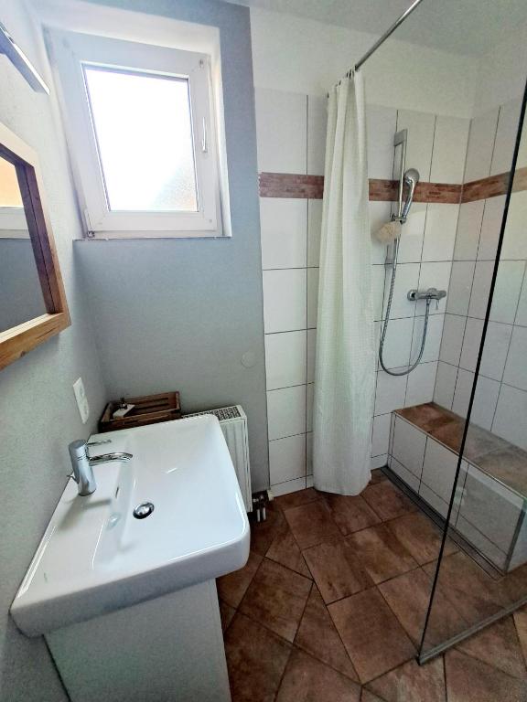 Koupelna v ubytování Ruheplatzerl