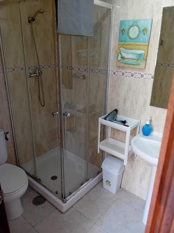 A bathroom at Apartamento Sostoa 1