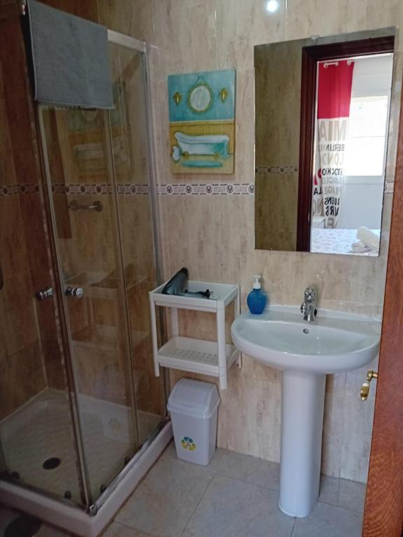 A bathroom at Apartamento Sostoa 1