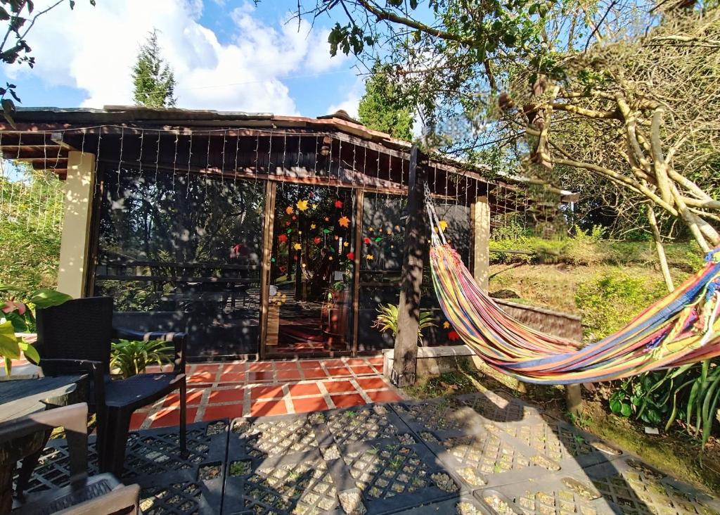 Zahrada ubytování Monteverde Chalet de Montaña