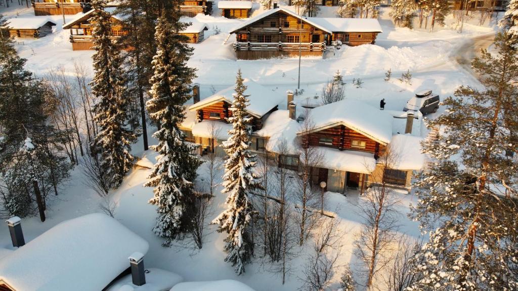 an aerial view of a house in the snow at Rinneköngäs - Ruka-Pyhä 2x SKIPASS included in Ruka