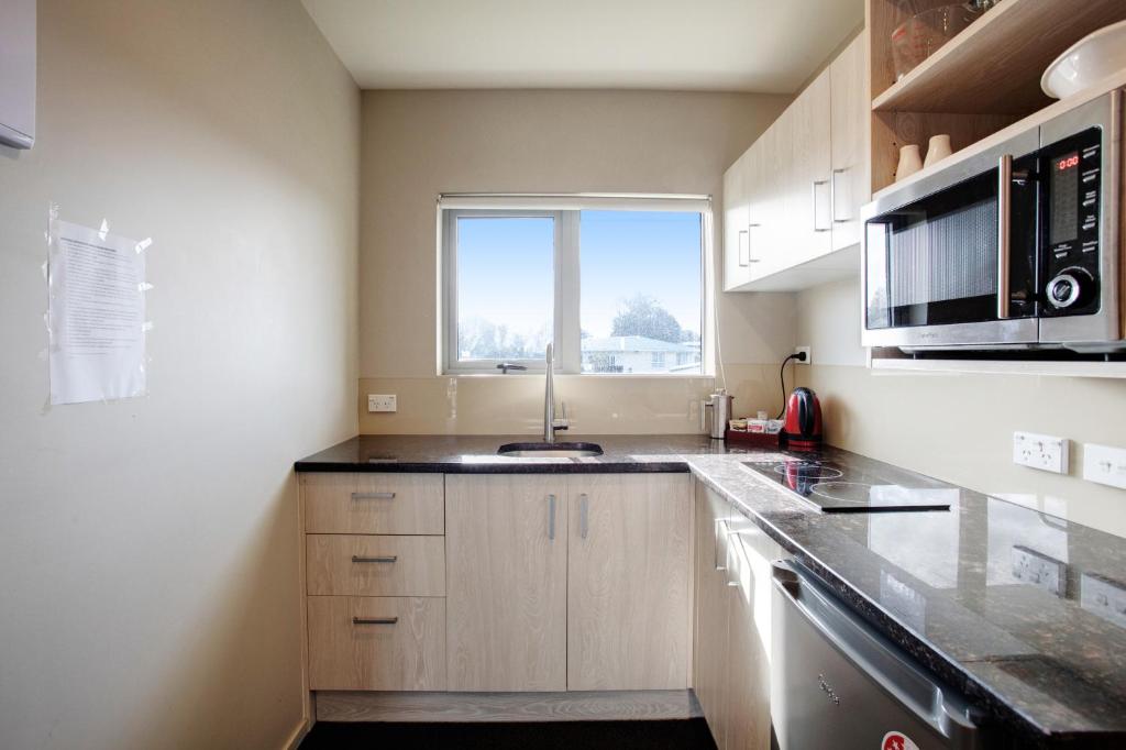 Ellerslie Palms Motel - Resim 10