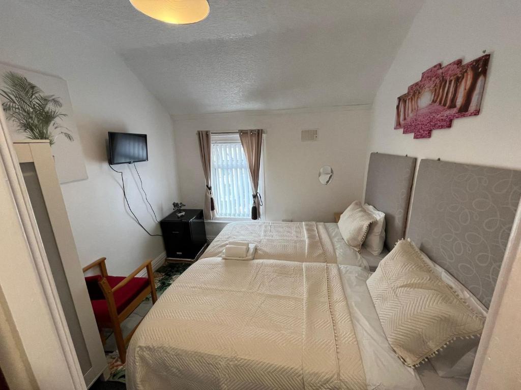 Pinnacle Hotel and Suites Formerly Jean Martyn Hotel Blackpool - Resim 24