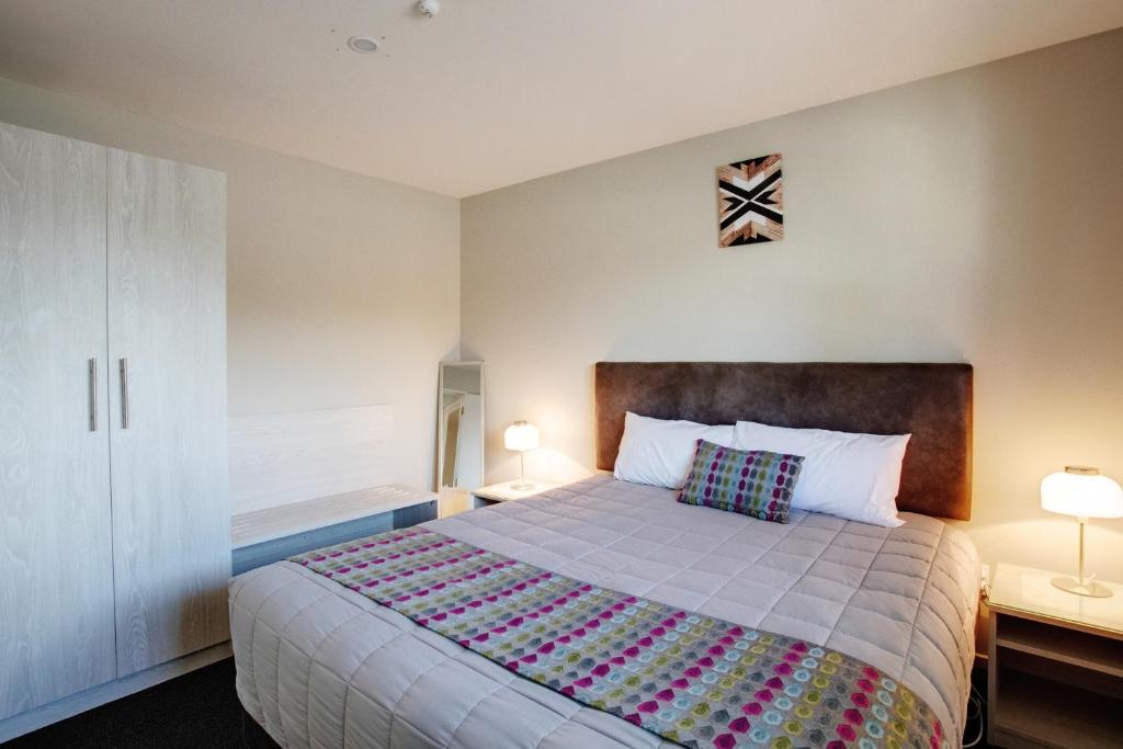 Ellerslie Palms Motel - Resim 28