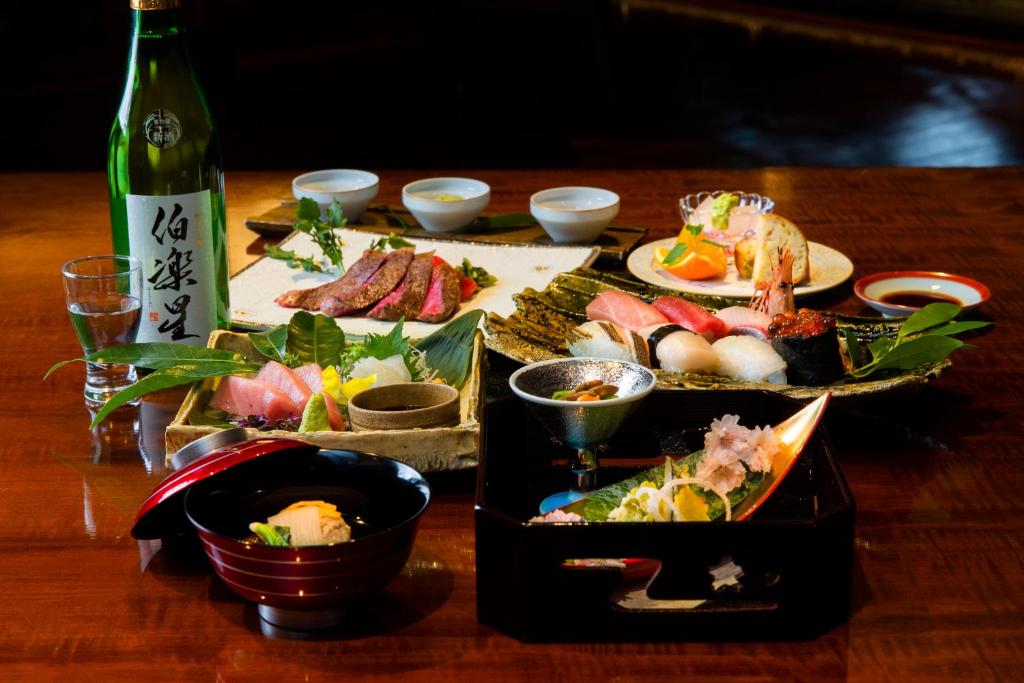 Cibo presso il ryokan o nelle vicinanze