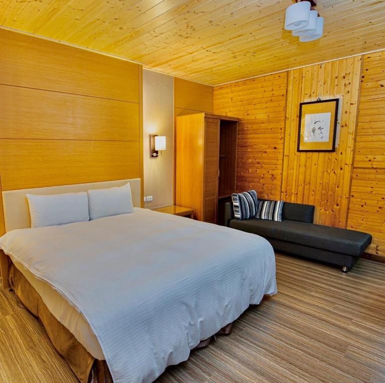 Dragon Manor Resort - Chambre Double Avec Vue En Montagne