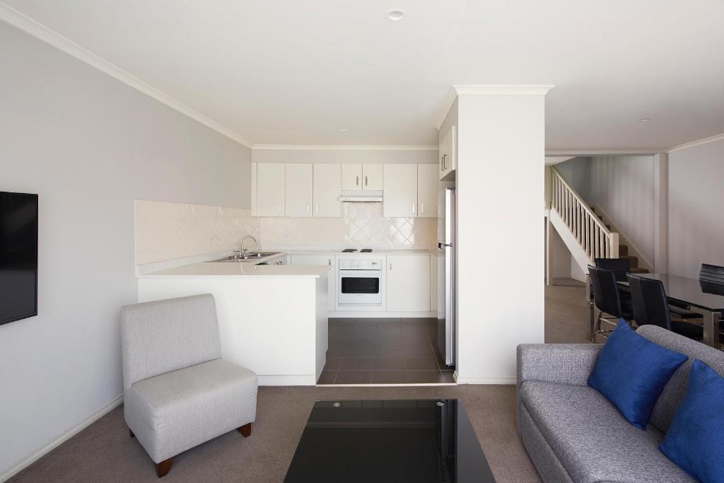 Pinnacle Apartments - Resim 5