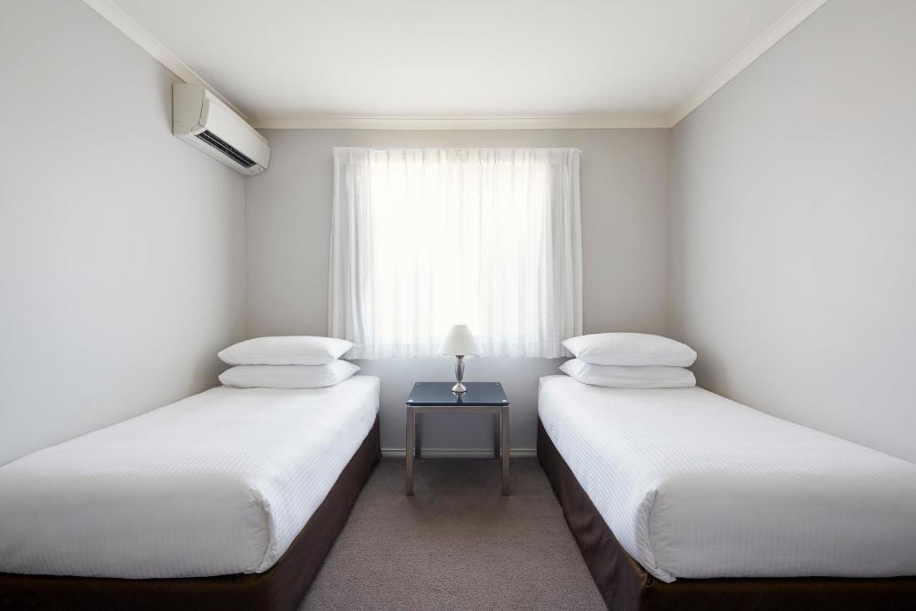 Pinnacle Apartments - Resim 8