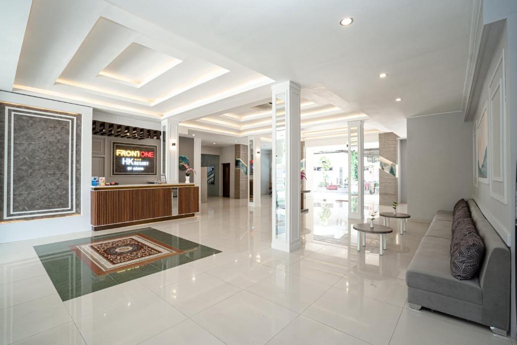 Posezení v ubytování Front One HK Resort Simpang Lima