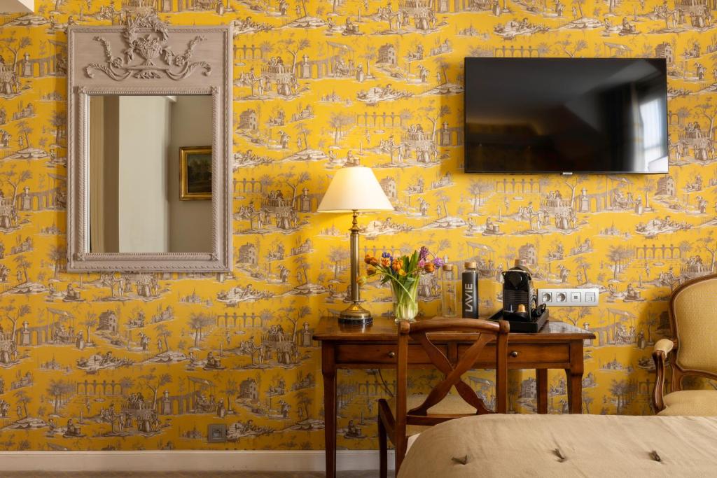 Hôtel Le Relais des Halles - Resim 42