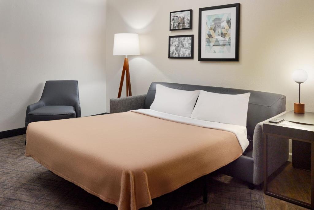 Residence Inn Washington, DC/ Downtown - Hospitality Queen Suite With Balcony