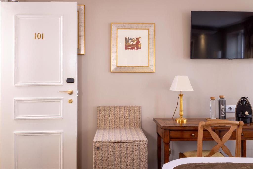 Hôtel Le Relais des Halles - 18