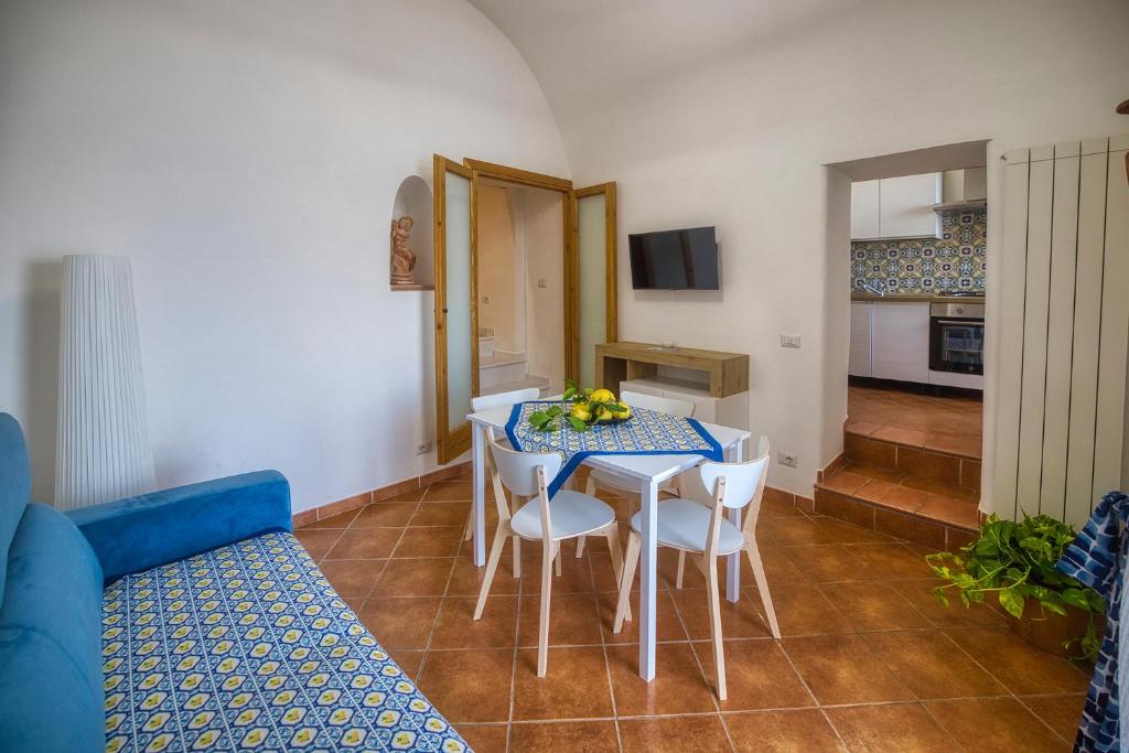 Kuchyň nebo kuchyňský kout v ubytování Salvo's House