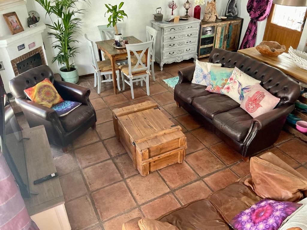 Posezení v ubytování Mijas Pueblo Cosy Townhouse, sleeps 4