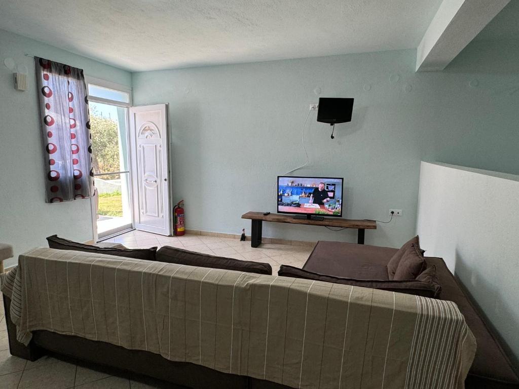 TV a/nebo společenská místnost v ubytování Blue Horizon Studios