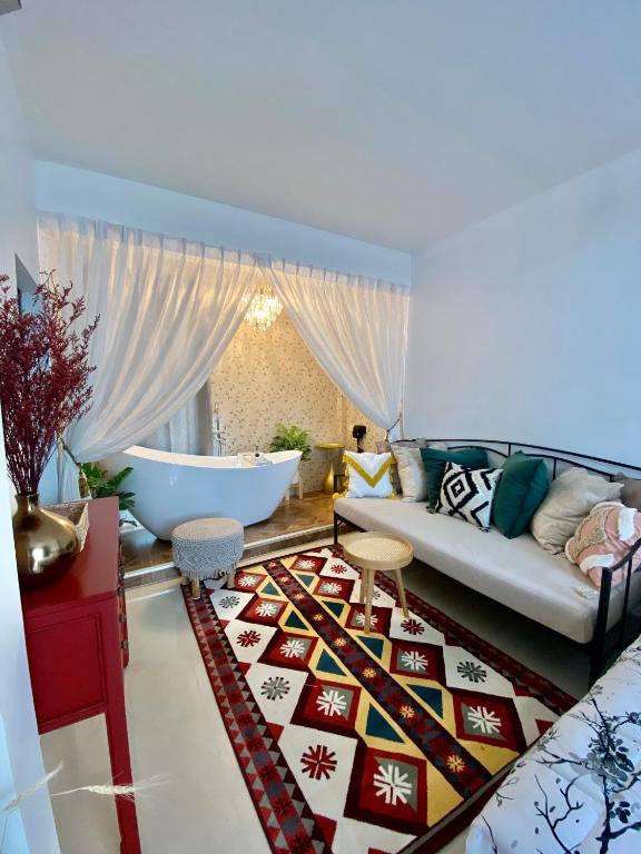 Posezení v ubytování Virawan home villa ที่พักเกาะล้าน