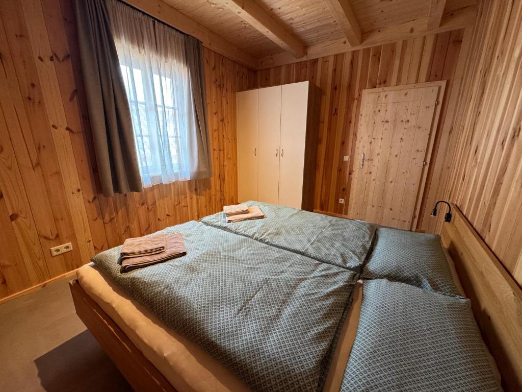 Postel nebo postele na pokoji v ubytování Bio-Hof Lexmühle