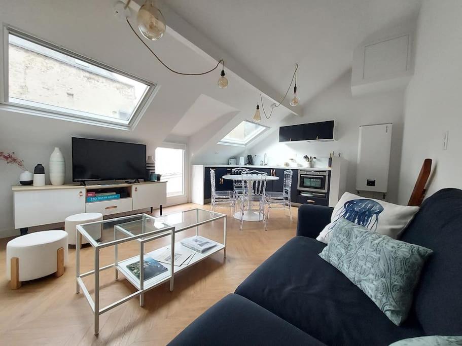 Kuchyň nebo kuchyňský kout v ubytování La Porte Saint Mi-Sel, Gîte au coeur de la cité médiévale