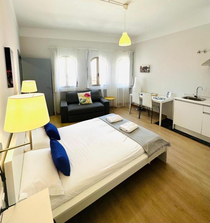 Apartamentos Templo Diana -Vistas Históricas- - Studio Apartment