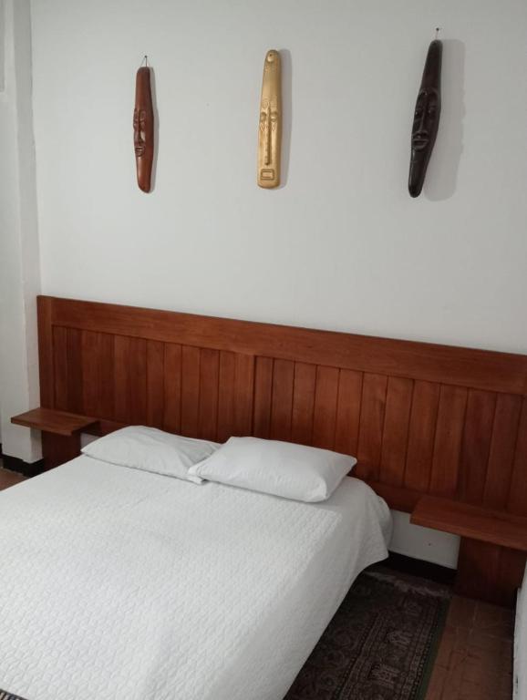 Postel nebo postele na pokoji v ubytování Villa Candelaria Hostel
