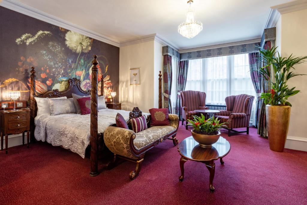 Weetwood Hall Estate - Resim 2