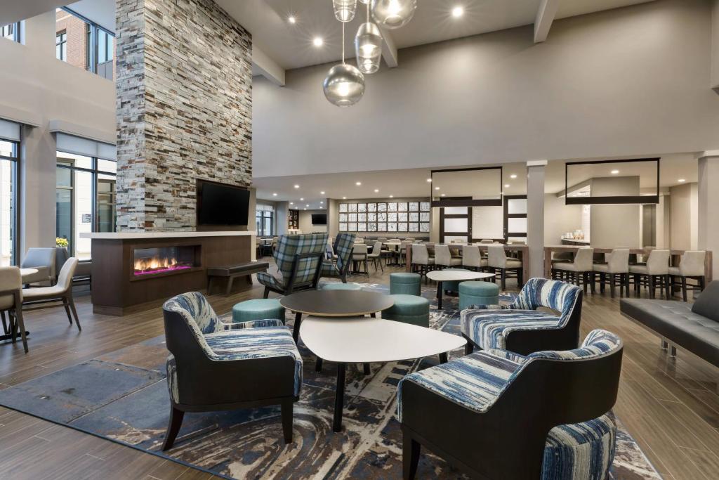 Posezení v ubytování Residence Inn Long Island Garden City