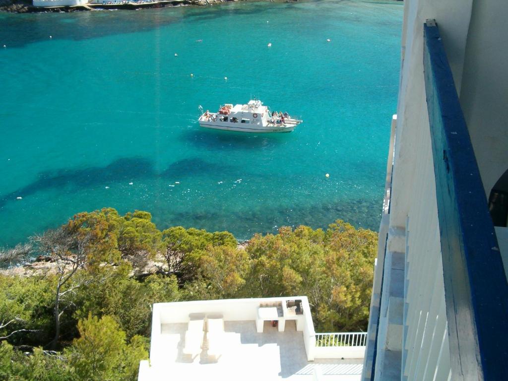 Apartment El Dango 2, Cala Llonga, Spain - Booking.com