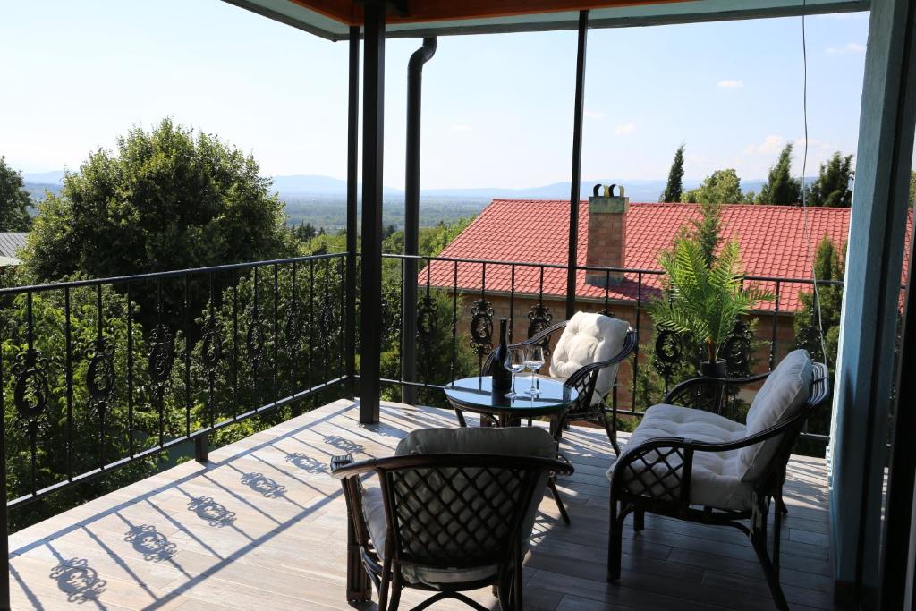Balkón nebo terasa v ubytování Hotel Saguramo Bliss