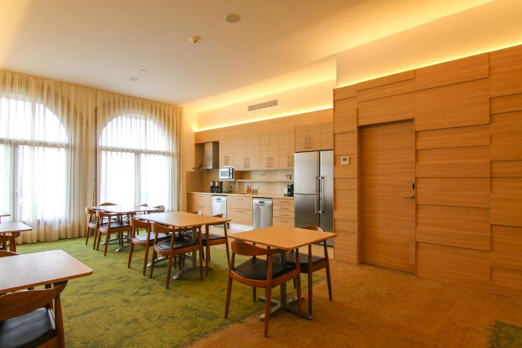 Kuchyňa alebo kuchynka v ubytovaní Hotel Cal Piteu