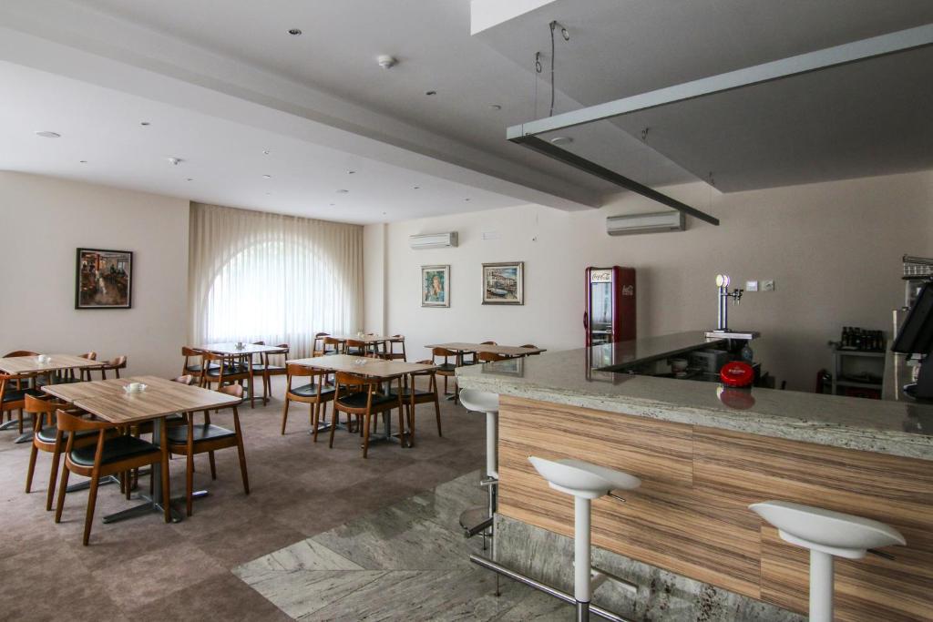 Posedenie v ubytovaní Hotel Cal Piteu