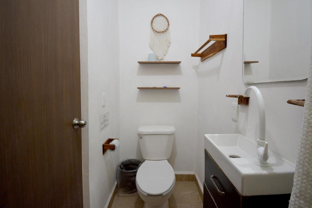 Casa Delia Hotel Downtown - Habitación Doble Con Baño Privado