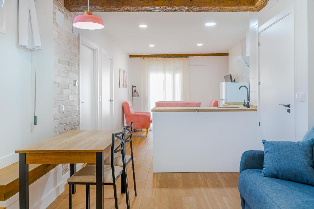 Encantos del Jerte Apartamentos - 14