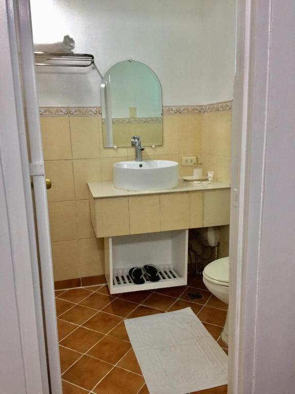 Koupelna v ubytování Comfy Inn Manila-Kalaw