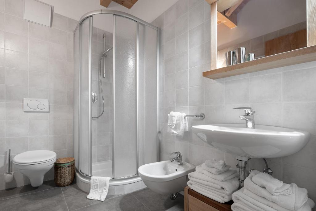 Chalet Ciasa Tino & Sara - BelaVal Apartments - Appartamento Deluxe Con 2 Camere Da Letto