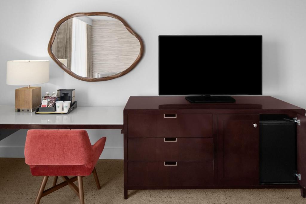 The Westin Dallas Fort Worth Airport - Niveau Exécutif, Chambre D'hôtes, 1 Roi, Plancher Haut