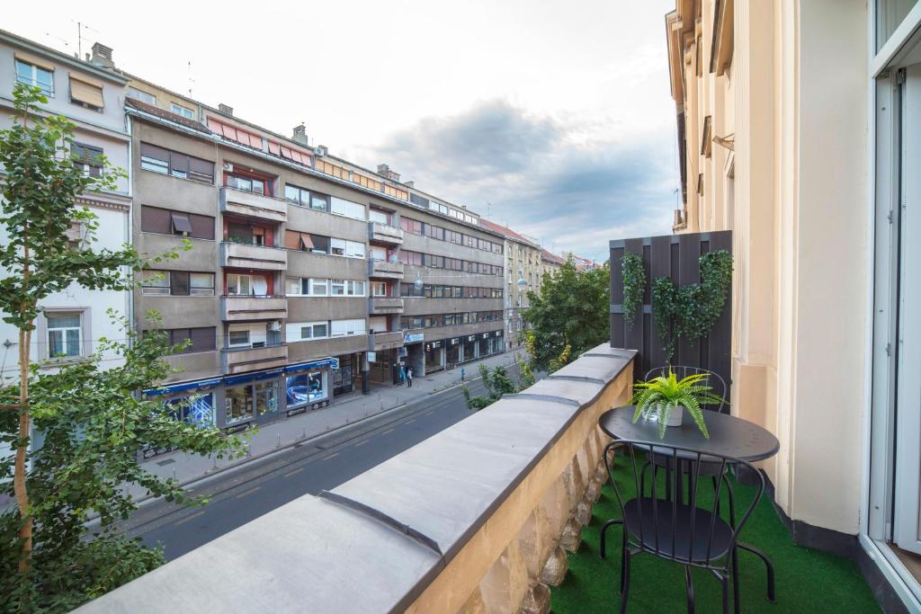 Evita Apartments Zagreb - Modern Studios in the City Center - 10