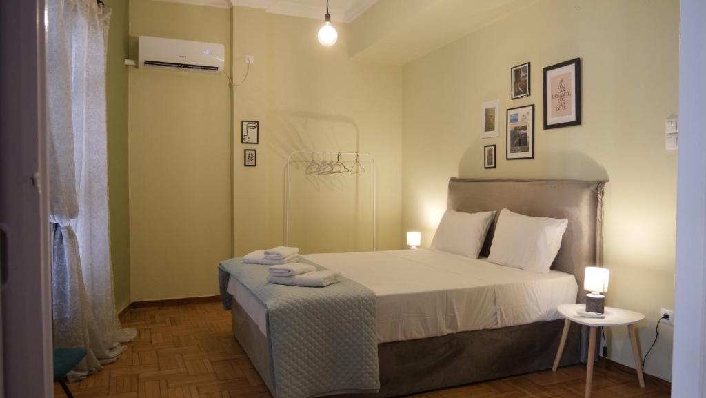 Classic Athenian house 2mins from metro