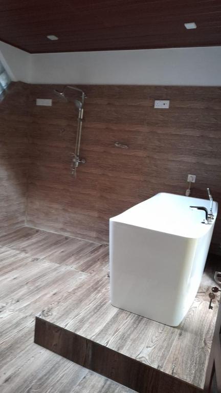 Koupelna v ubytování Villa D55