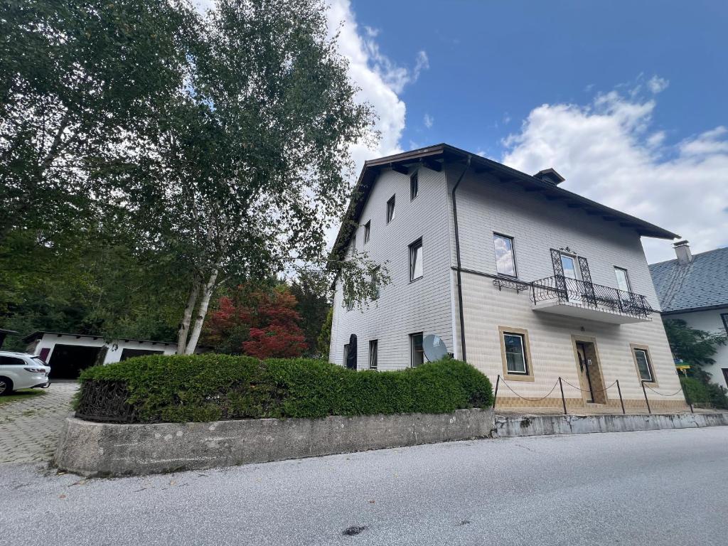 Fotografie z fotogalerie ubytování Ausseerland Apartments - Relax, Ski, Hike and Bike, Garden, Parking, BBQ, Near Hallstatt, Loser, Tauplitz and Krippenstein, Free Wi-Fi and Netflix v destinaci Bad Aussee